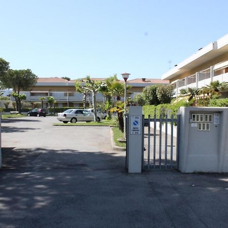 La Ca' Al Mare Apartment การ์รารา ภายนอก รูปภาพ