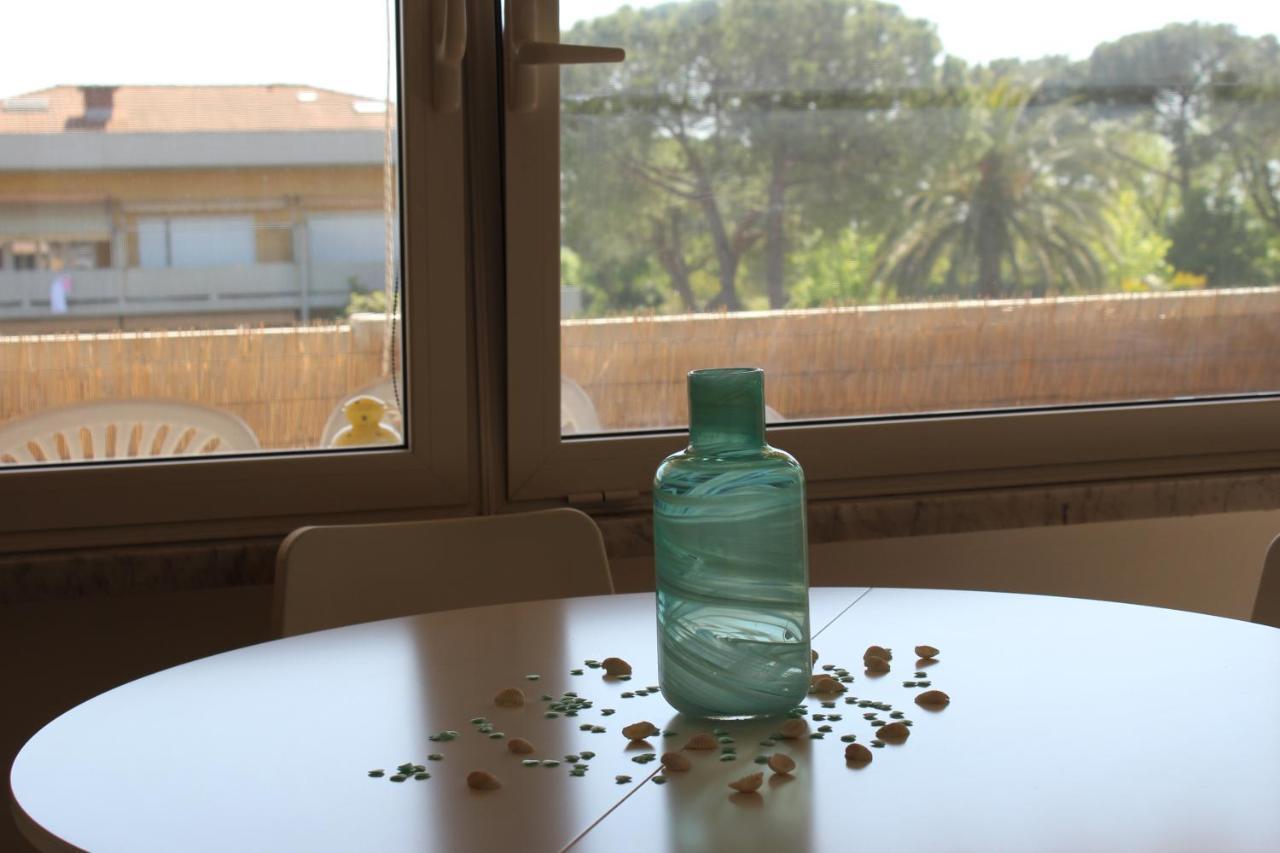 La Ca' Al Mare Apartment การ์รารา ภายนอก รูปภาพ