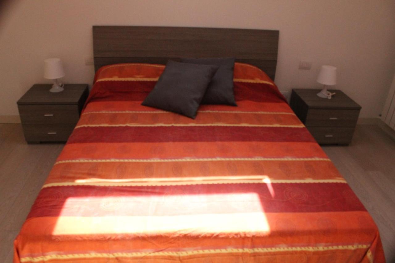 La Ca' Al Mare Apartment การ์รารา ภายนอก รูปภาพ